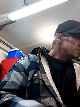 Snapshot of ironwood420 chatting on 12-28-24, 11:41 ironwood420 online show from 12-28-24, 11:41