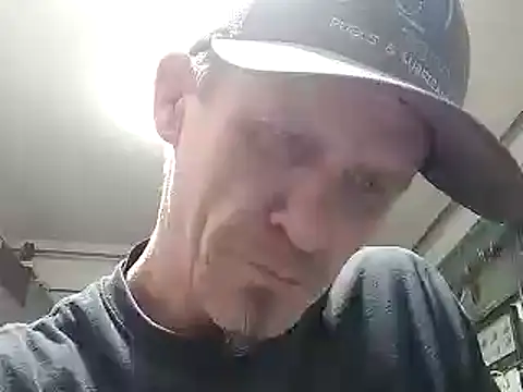 Snapshot of ironwood420 chatting on 12-29-24, 10:12 ironwood420 online show from 12-29-24, 10:12