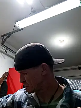 Snapshot of ironwood420 chatting on 01-27-25, 01:19 ironwood420 online show from 01-27-25, 01:19