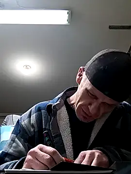 Snapshot of ironwood420 chatting on 02-01-25, 12:47 ironwood420 online show from 02-01-25, 12:47