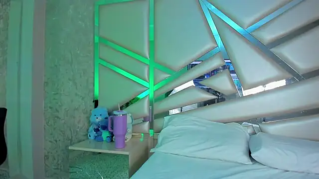 Miia002 online show from 04-02-26, 12:52