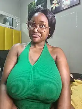 Snapshot of Bustygoddess32 chatting on 02-19-25, 06:55 Bustygoddess32 online show from 02-19-25, 06:55