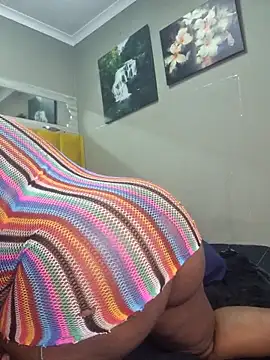 Snapshot of Bustygoddess32 chatting on 02-20-25, 09:42 Bustygoddess32 online show from 02-20-25, 09:42