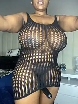 Snapshot of Bustygoddess32 chatting on 10-20-25, 11:49 Bustygoddess32 online show from 10-20-25, 11:49