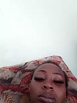 Snapshot of Naughtyy_xx chatting on 12-22-25, 06:43 Naughtyy xx online show from 12-22-25, 06:43