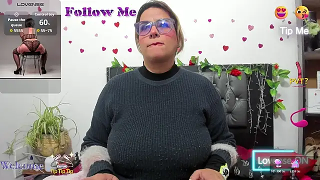 hazel 34 online show from 11-01-25, 08:38