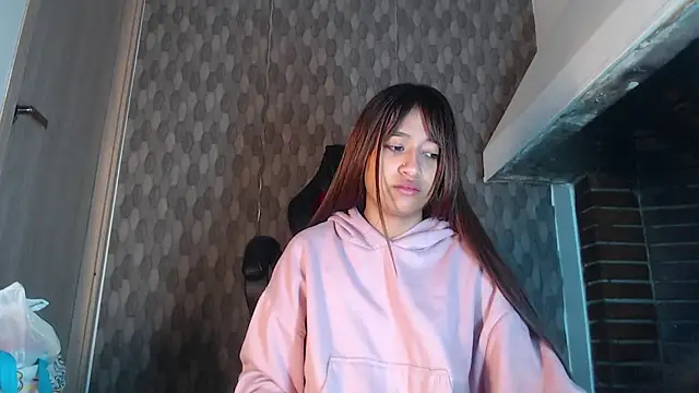 angelicatorrecm101 online show from 12-14-24, 01:38