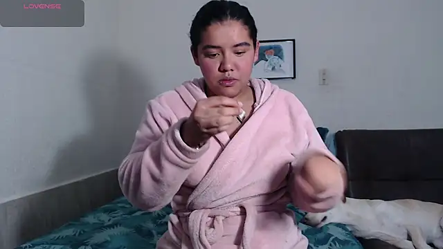 agata 22 online show from 12-16-25, 03:44