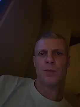 Snapshot of Arthur2288@xh chatting on 02-21-26, 02:12 Arthur2288xh online show from 02-21-26, 02:12