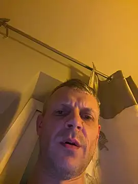 Snapshot of Arthur2288@xh chatting on 03-07-26, 12:29 Arthur2288xh online show from 03-07-26, 12:29