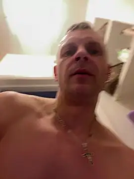 Arthur2288xh online show from 04-24-26, 03:47