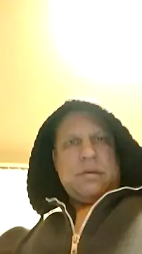 Snapshot of fukurbutt chatting on 12-19-25, 12:17 fukurbutt online show from 12-19-25, 12:17