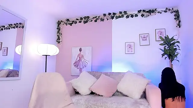 Kim ev online show from 12-04-24, 08:01