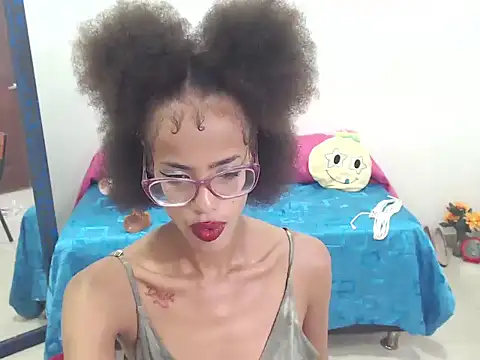 CanellaHotx online show from 12-20-24, 07:39