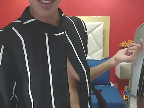 CanellaHotx online show from 10-20-25, 03:01