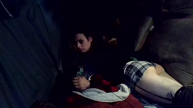 cdressupdiva online show from 12-20-24, 05:14