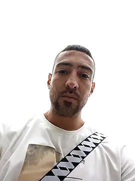 sebasxx97 online show from 03-13-25, 01:18