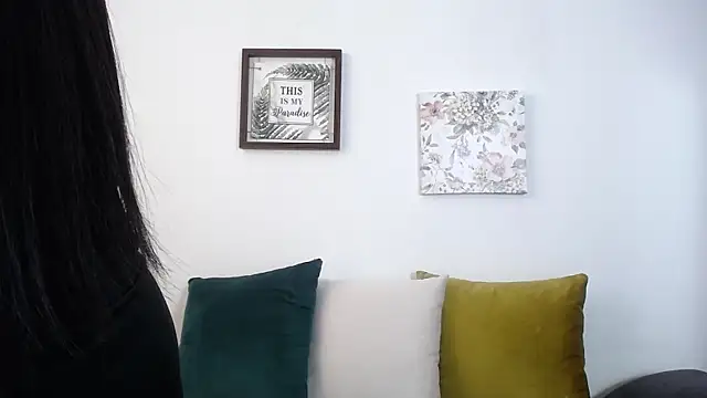 JainaRogers online show from 04-28-26, 06:02