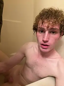 Snapshot of CreamyAustin chatting on 03-13-26, 12:50 CreamyAustin online show from 03-13-26, 12:50