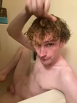 Snapshot of CreamyAustin chatting on 03-15-26, 11:22 CreamyAustin online show from 03-15-26, 11:22