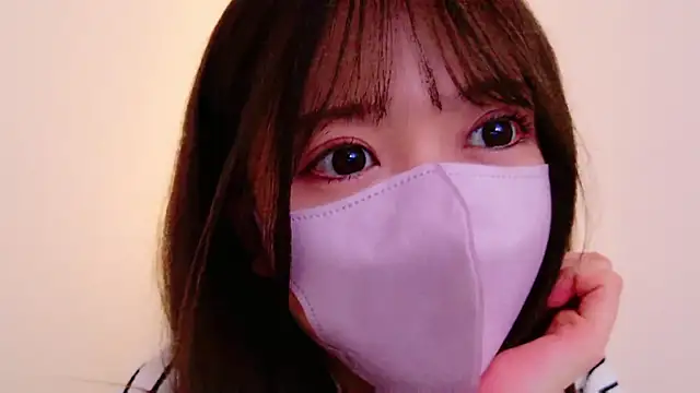 Snapshot of POCARI_SWEAT chatting on 12-20-24, 01:22 POCARI SWEAT online show from 12-20-24, 01:22