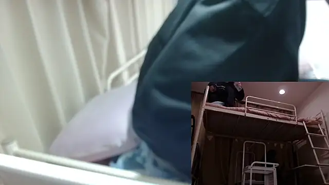 Snapshot of POCARI_SWEAT chatting on 12-23-24, 01:13 POCARI SWEAT online show from 12-23-24, 01:13