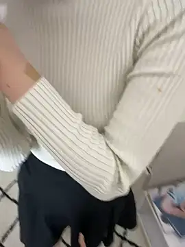 Snapshot of POCARI_SWEAT chatting on 10-08-25, 10:35 POCARI SWEAT online show from 10-08-25, 10:35