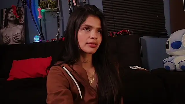 Alaia Asuka online show from 02-28-25, 03:37