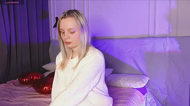 Beatrica Klein online show from 02-12-25, 05:05