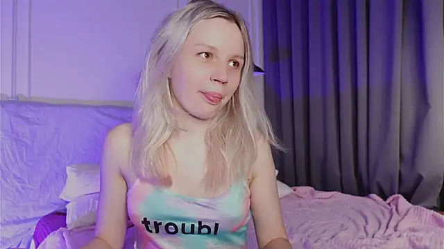 Beatrica Klein online show from 02-19-25, 02:12