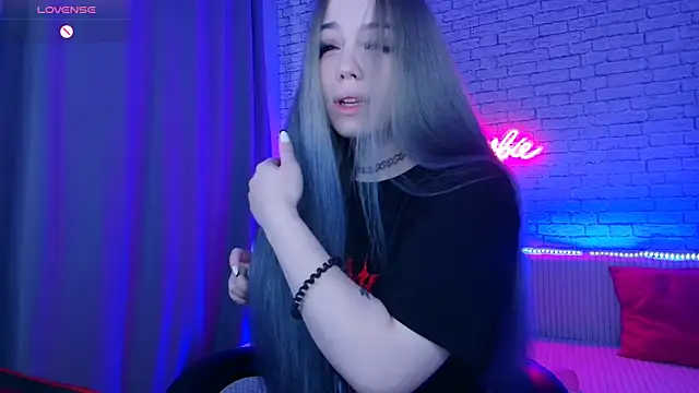 Snapshot of -Stacyy- chatting on 12-18-24, 08:09 -Stacyy- online show from 12-18-24, 08:09