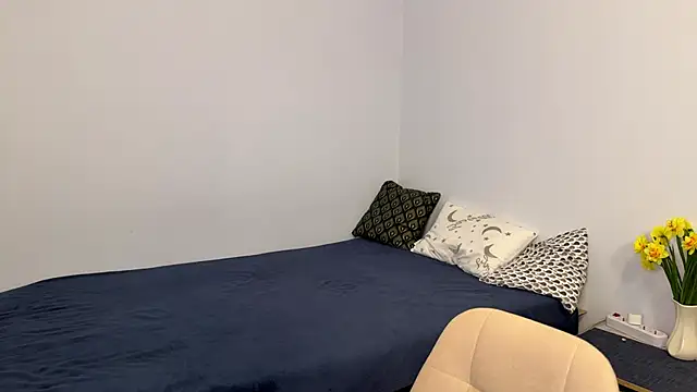 AliceKolltt online show from 04-27-26, 07:34