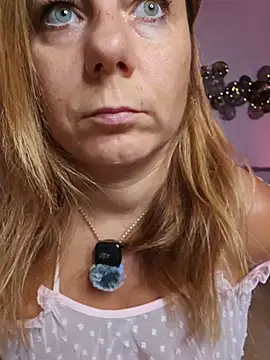 angela 88 online show from 07-28-26, 06:31