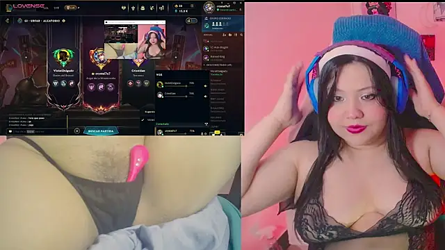 Snapshot of crystal7u7 chatting on 02-04-25, 03:22 crystal7u7 online show from 02-04-25, 03:22