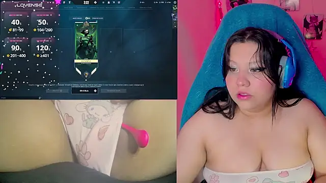 Snapshot of crystal7u7 chatting on 03-09-25, 04:44 crystal7u7 online show from 03-09-25, 04:44