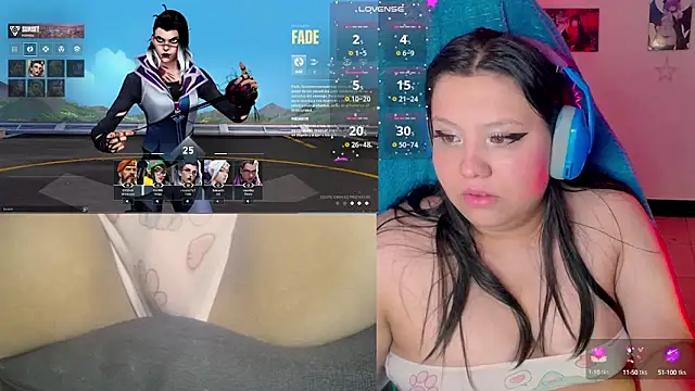 Snapshot of crystal7u7 chatting on 03-09-25, 07:48 crystal7u7 online show from 03-09-25, 07:48