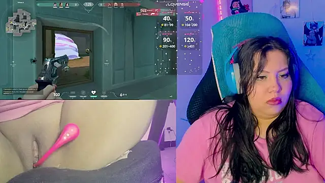 Snapshot of crystal7u7 chatting on 03-22-25, 01:52 crystal7u7 online show from 03-22-25, 01:52