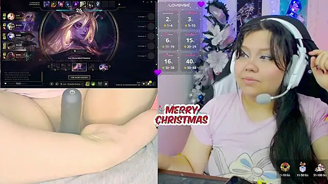 crystal7u7 online show from 12-22-25, 11:51