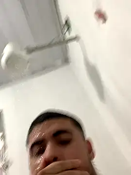 Snapshot of Casal_Safado_ chatting on 10-04-25, 08:40 Casal Safado  online show from 10-04-25, 08:40