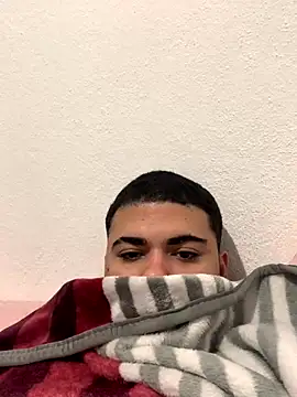 Snapshot of Casal_Safado_ chatting on 10-06-25, 09:29 Casal Safado  online show from 10-06-25, 09:29