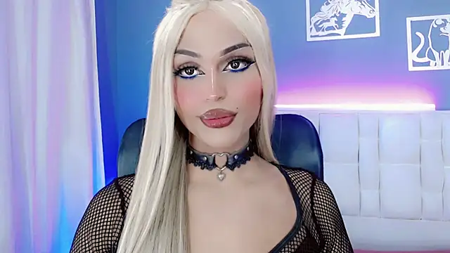 Snapshot of amal_baddell chatting on 01-15-25, 07:15 amal baddell online show from 01-15-25, 07:15