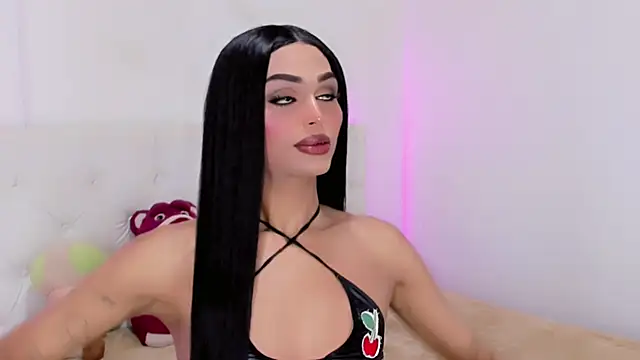 Snapshot of amal_baddell chatting on 10-31-25, 02:56 amal baddell online show from 10-31-25, 02:56