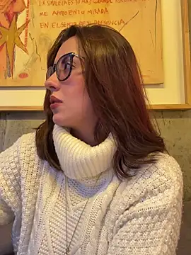 EmaSaenz online show from 02-18-25, 10:25