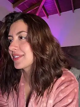 EmaSaenz online show from 02-25-25, 08:51