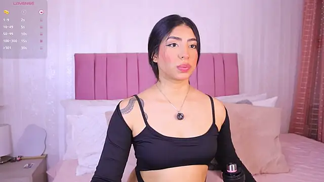 Snapshot of kath_rosee1 chatting on 10-30-25, 08:20 kath rosee1 online show from 10-30-25, 08:20