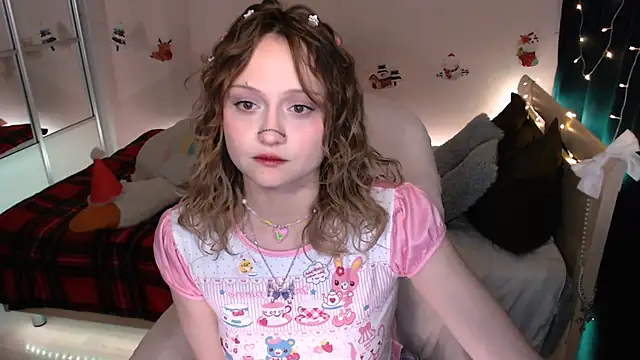 Snapshot of MariaMango chatting on 12-02-24, 01:36 MariaMango online show from 12-02-24, 01:36