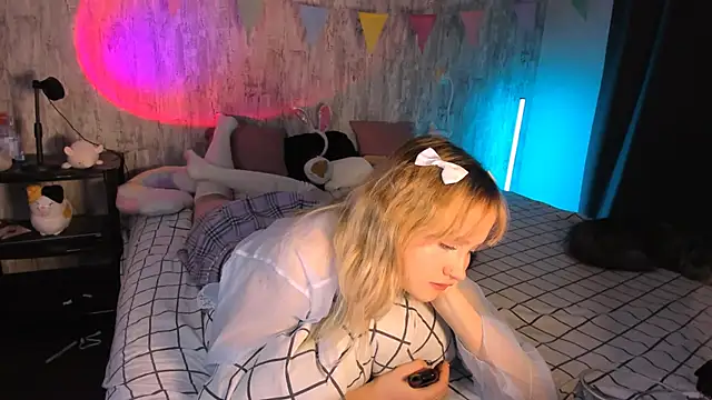 Snapshot of MariaMango chatting on 03-15-25, 11:50 MariaMango online show from 03-15-25, 11:50