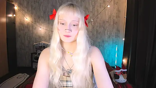 MariaMango online show from 11-15-25, 10:59