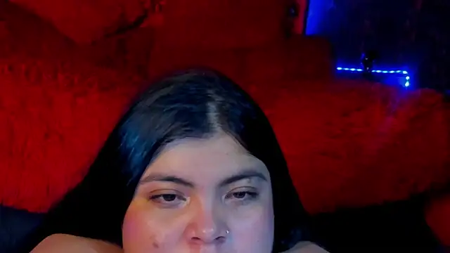 Snapshot of sobigcurvy4u chatting on 12-19-24, 10:10 sobigcurvy4u online show from 12-19-24, 10:10