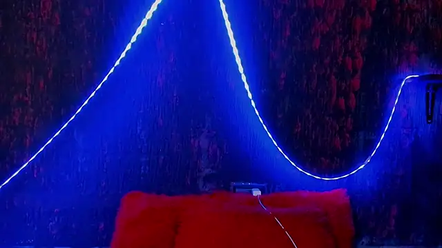 Snapshot of sobigcurvy4u chatting on 12-22-24, 10:15 sobigcurvy4u online show from 12-22-24, 10:15